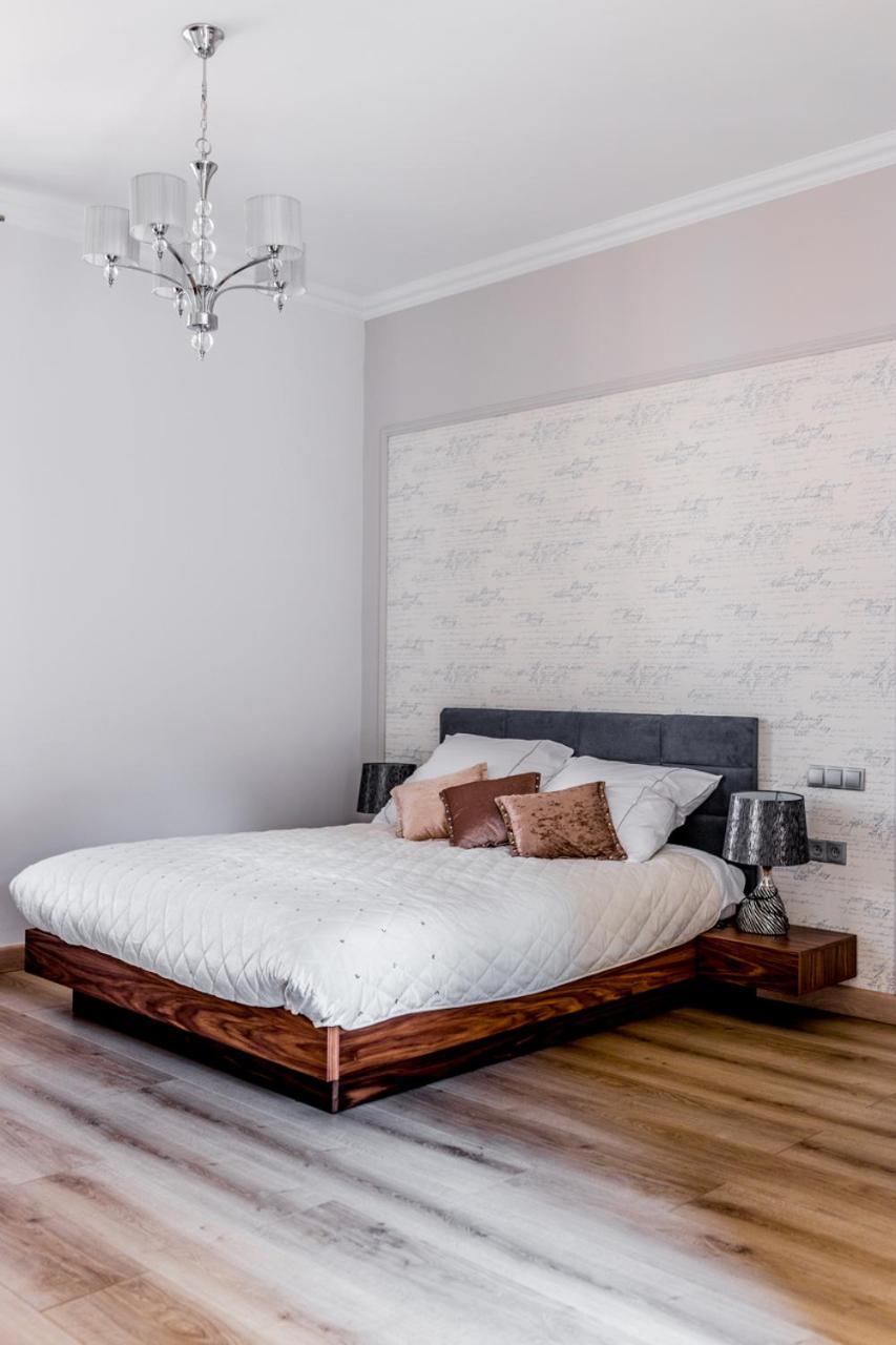 Apartamenty Glamour เชอวีซ ภายนอก รูปภาพ